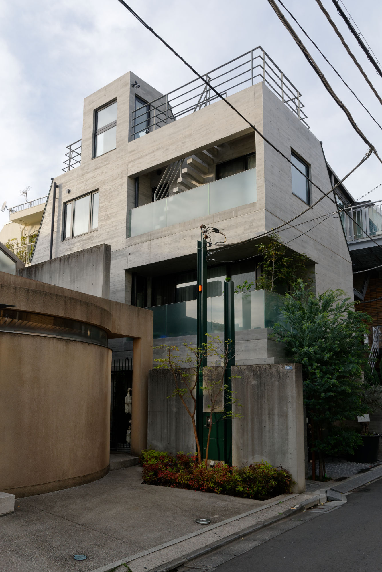 2017-04-18 17-27-10 Tokio