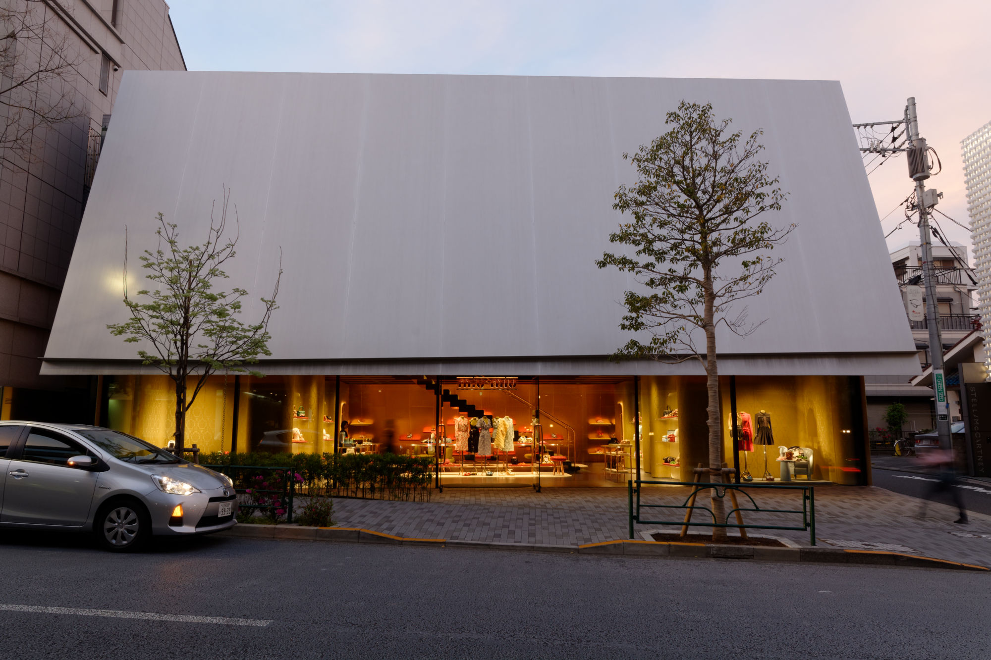 2017-04-18 18-19-40 Tokio